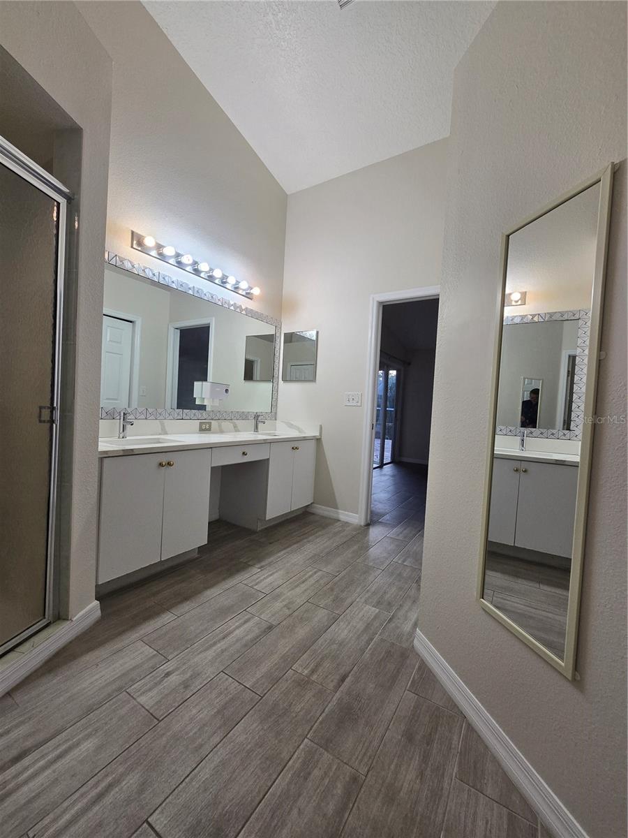 Image 11 of 19 For 3090 Pepperwood Lane W