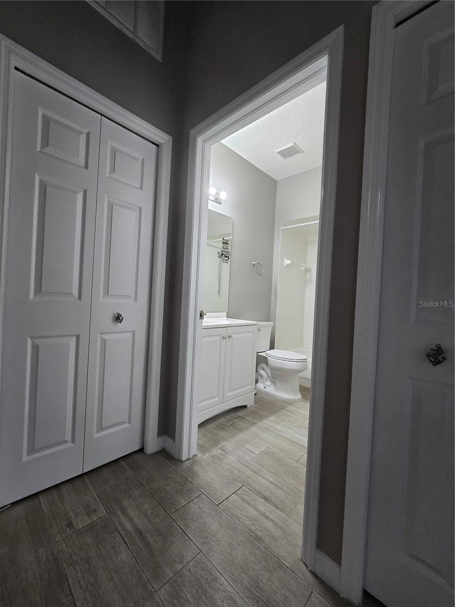 Image 15 of 19 For 3090 Pepperwood Lane W
