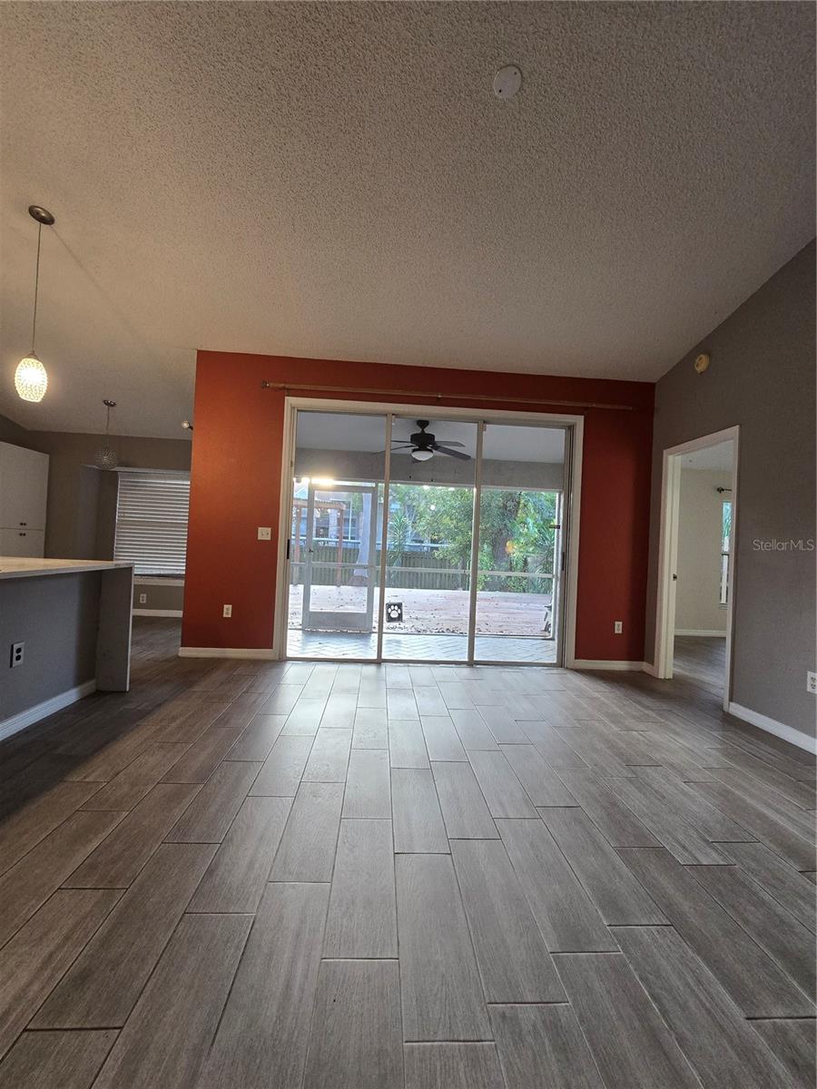 Image 3 of 19 For 3090 Pepperwood Lane W