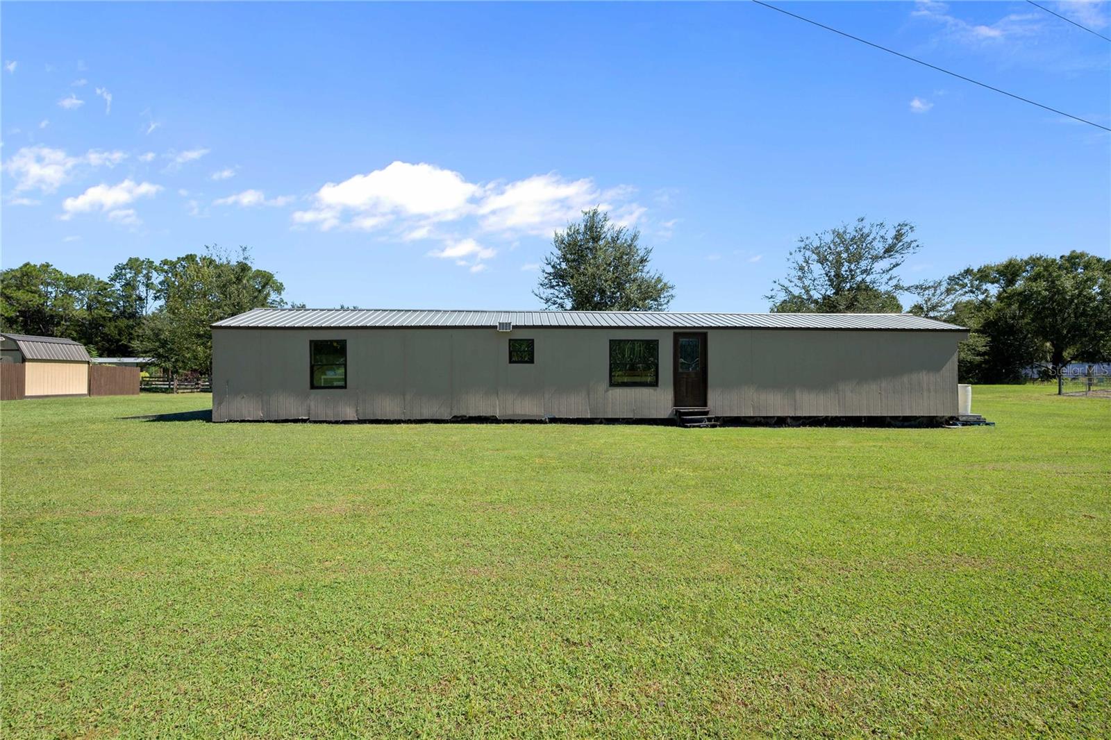 Image 61 of 84 For 2083 Sr 50  