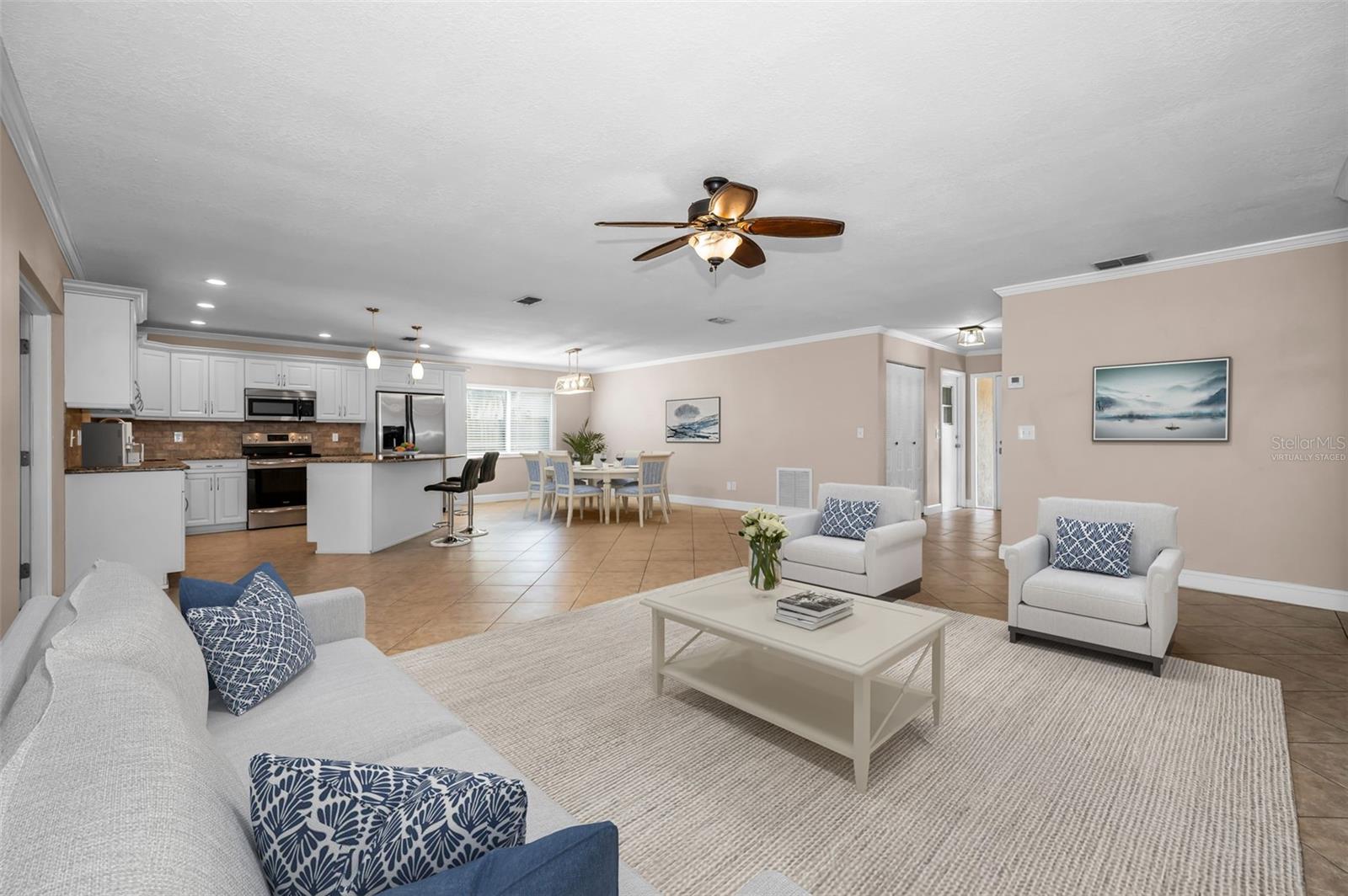Image 10 of 64 For 2661 Knoll Street E