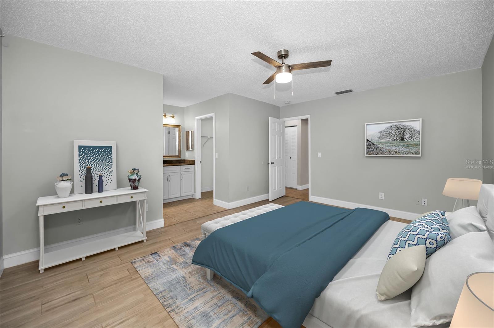 Image 33 of 64 For 2661 Knoll Street E