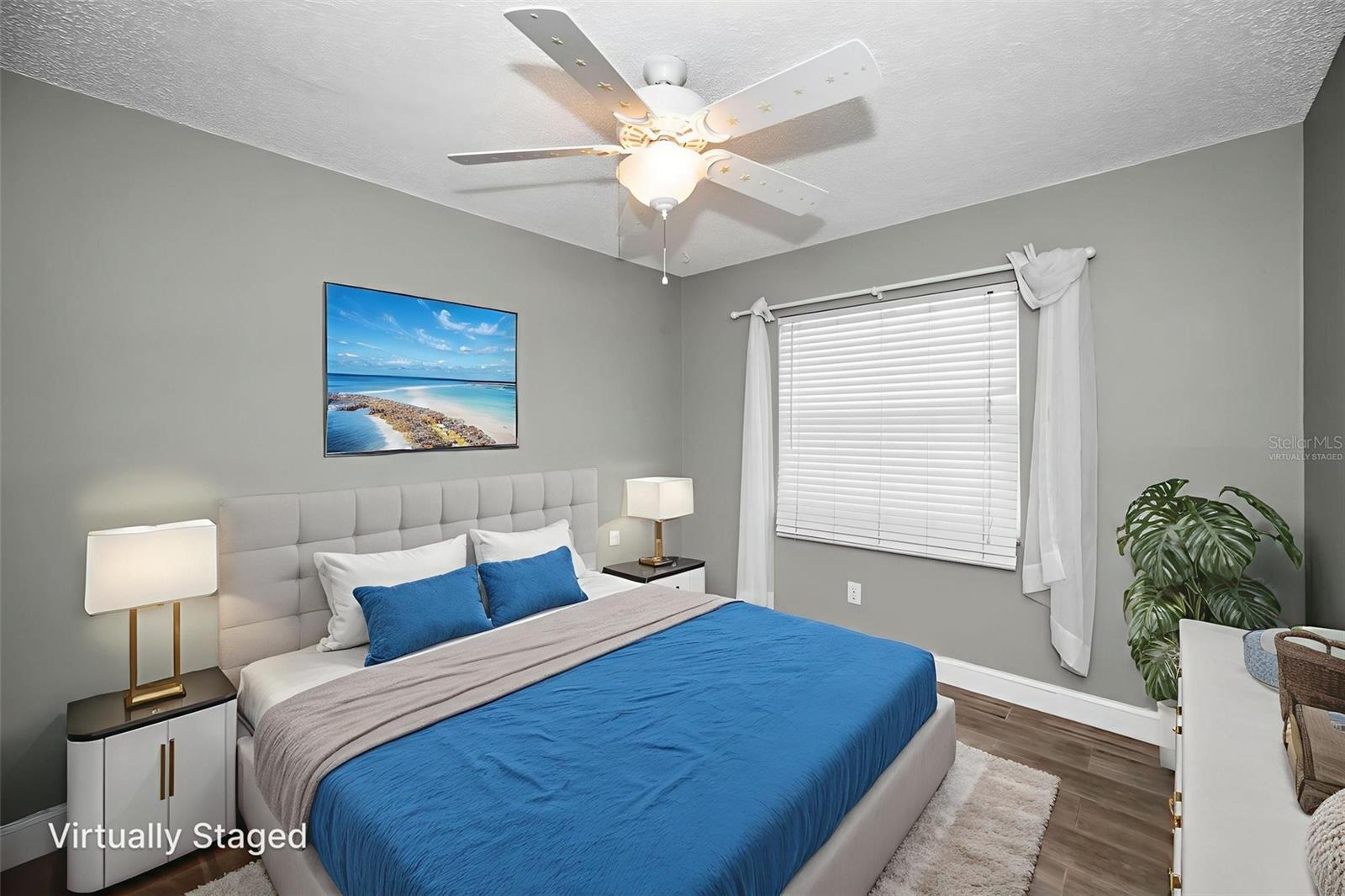 Image 42 of 64 For 2661 Knoll Street E