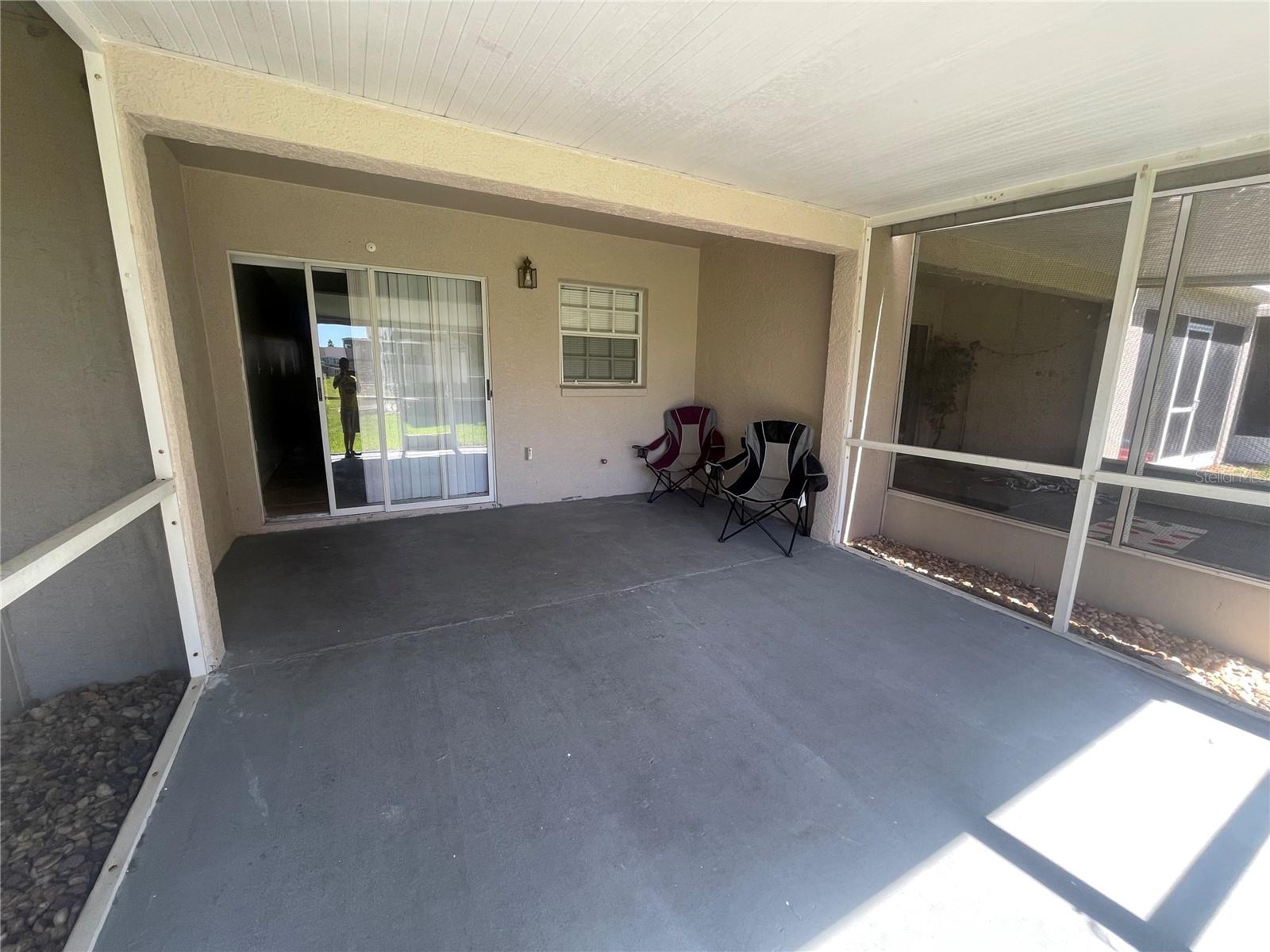 Image 11 of 22 For 412 Kensington Lake Circle