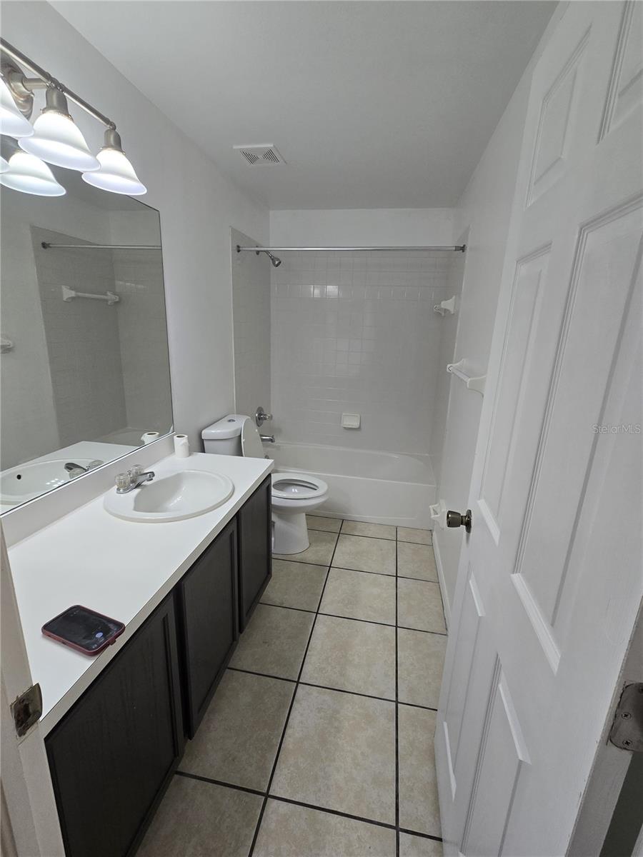 Image 21 of 22 For 412 Kensington Lake Circle