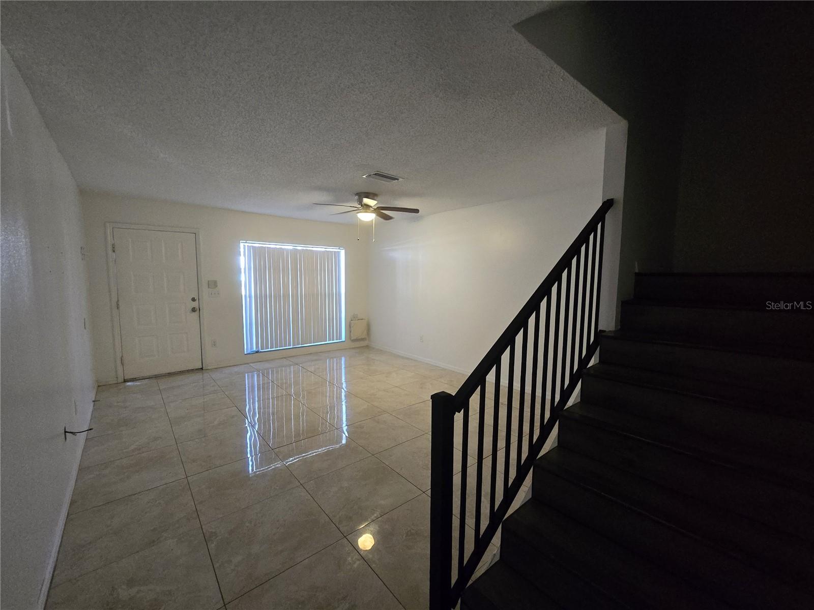 Image 7 of 22 For 412 Kensington Lake Circle