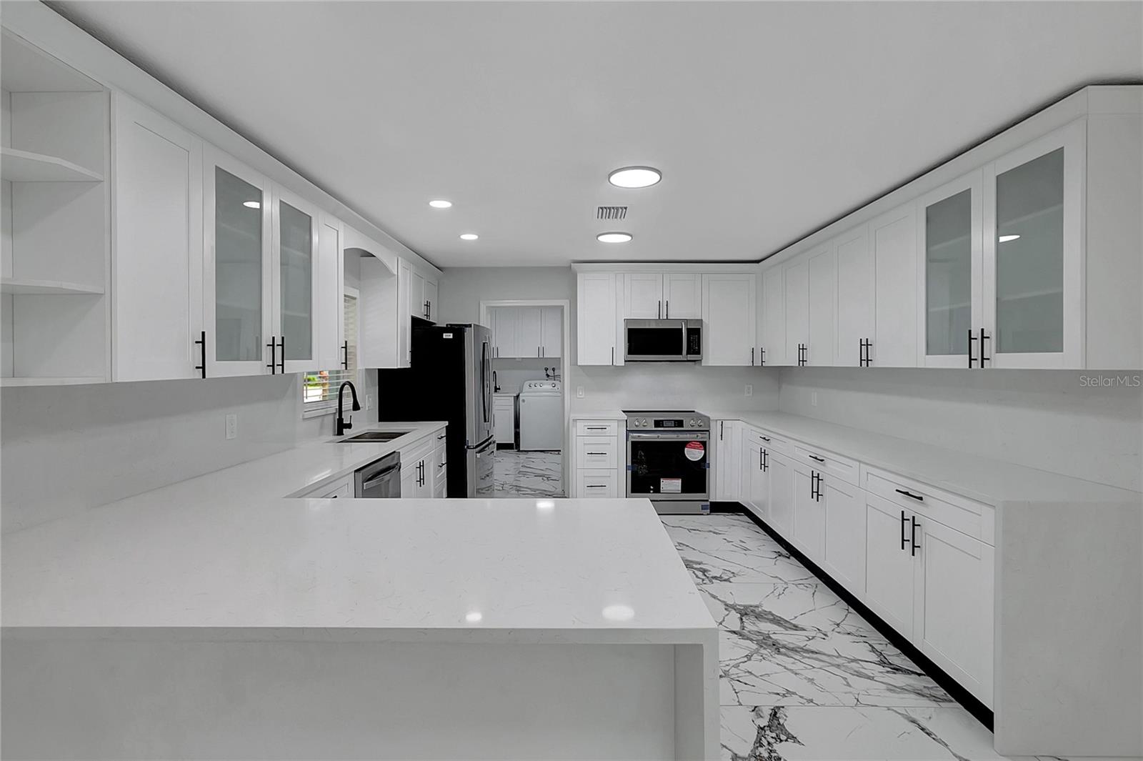 Image 17 of 59 For 604 Druid Hills Road