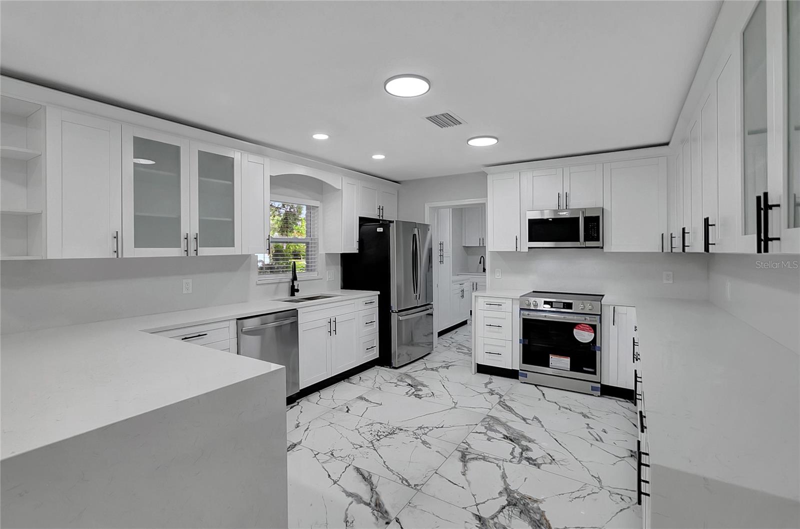 Image 18 of 59 For 604 Druid Hills Road