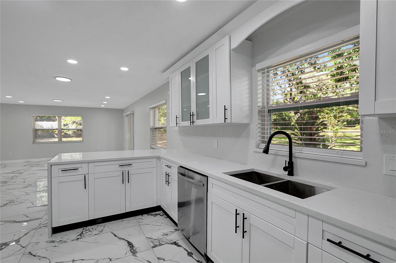 Image 21 of 59 For 604 Druid Hills Road