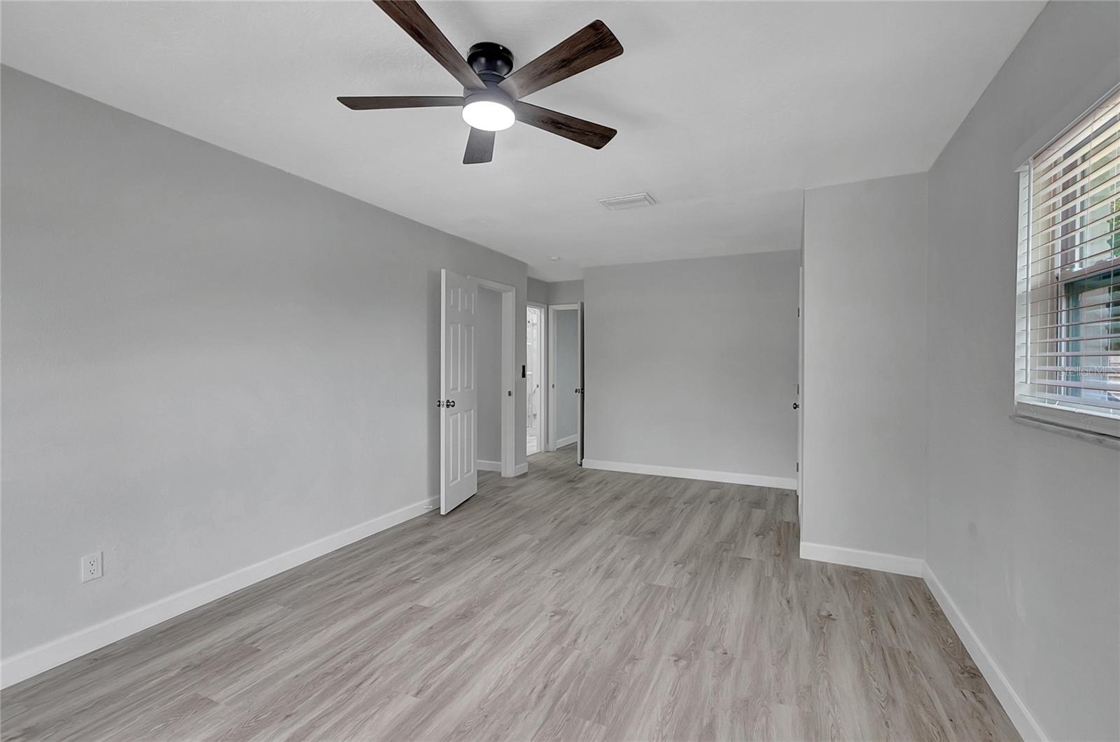 Image 33 of 59 For 604 Druid Hills Road