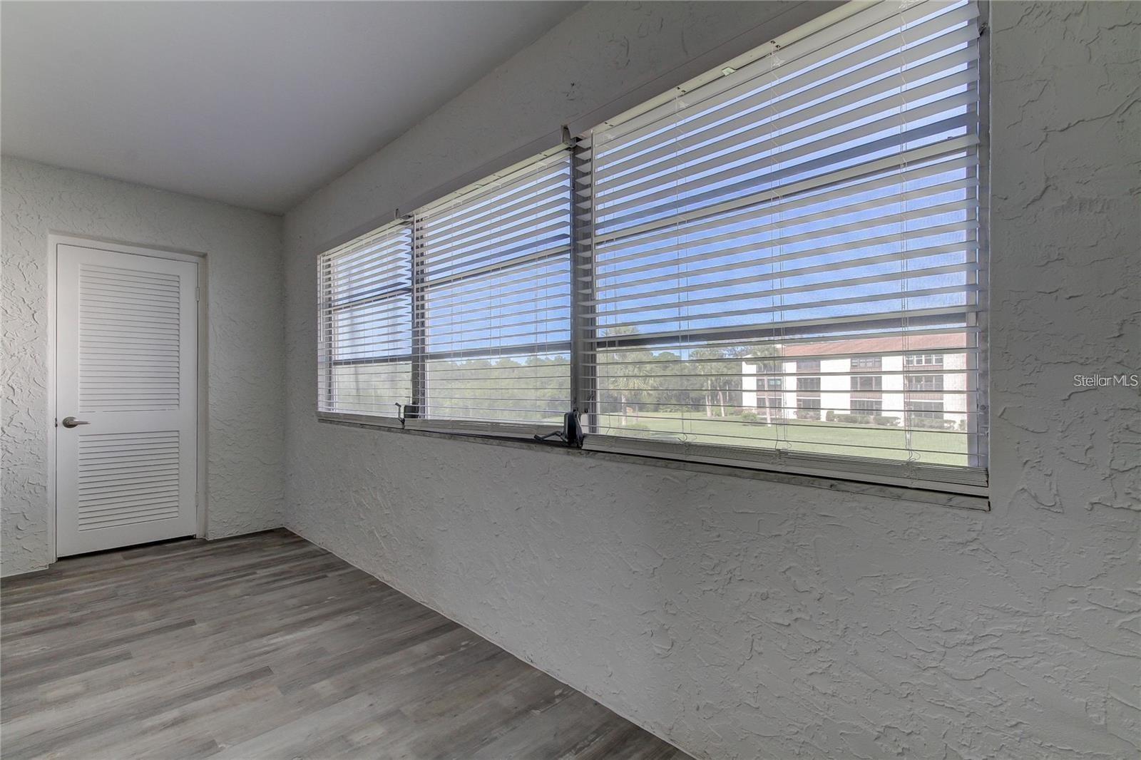 Image 24 of 46 For 4901 Onyx Lane 204