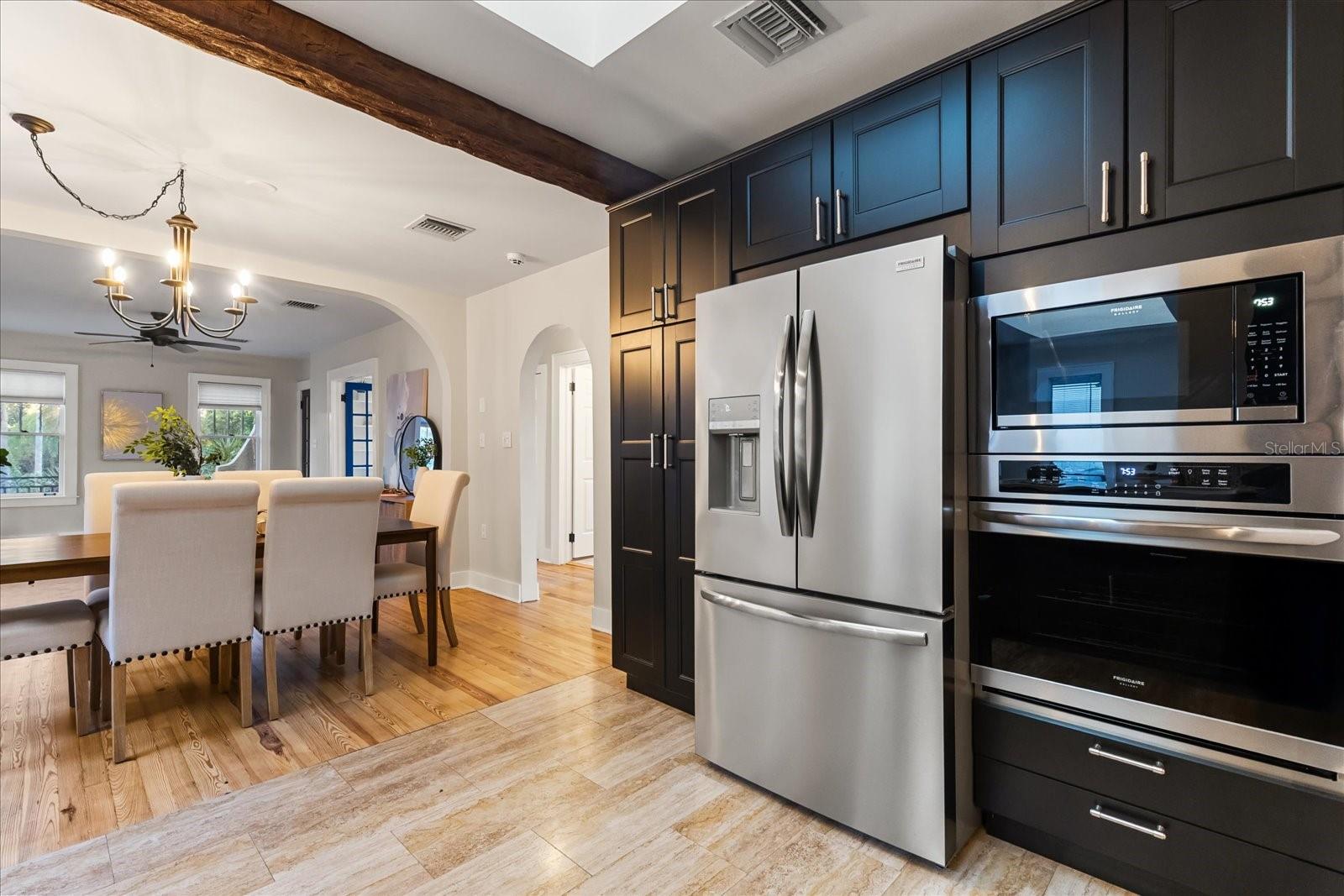 Image 18 of 56 For 2037 Broadway