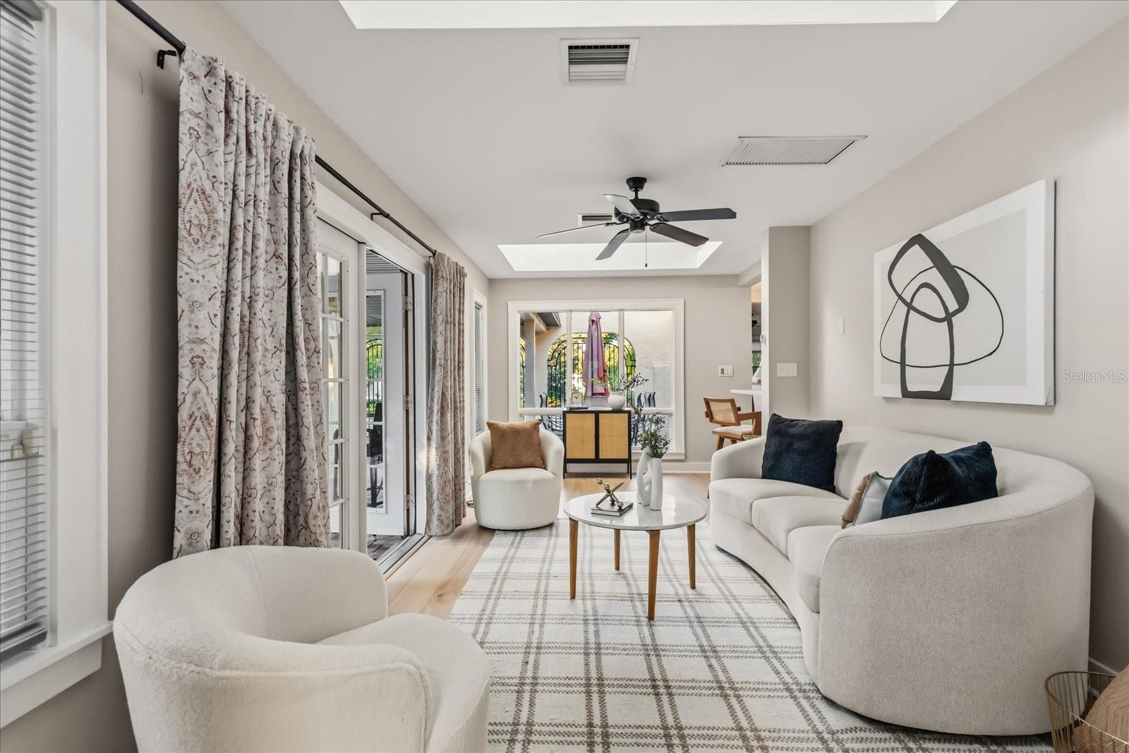 Image 32 of 56 For 2037 Broadway