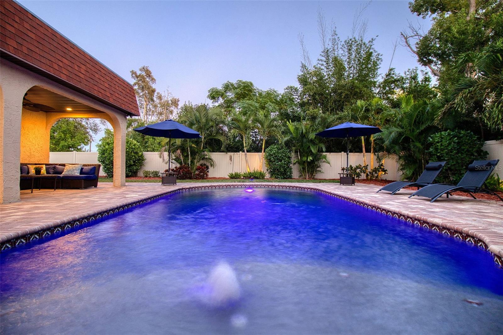 Image 36 of 56 For 2037 Broadway