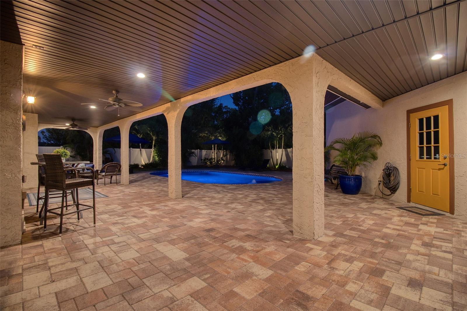 Image 40 of 56 For 2037 Broadway