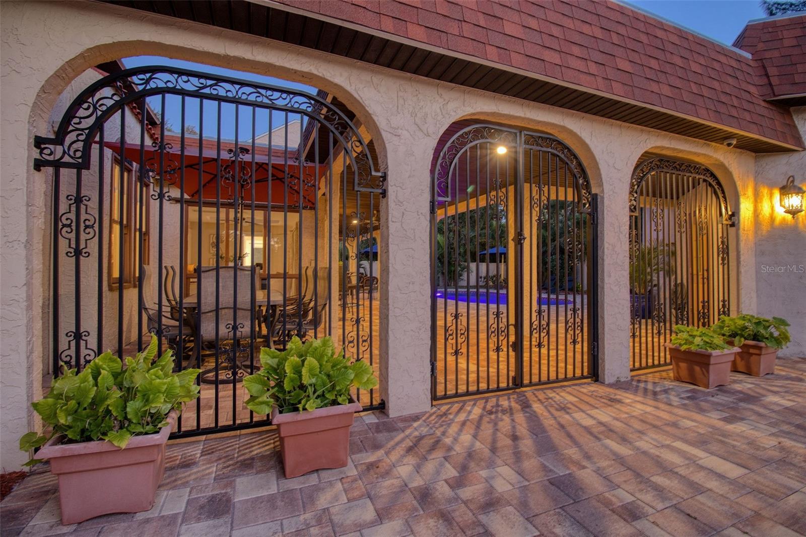 Image 41 of 56 For 2037 Broadway