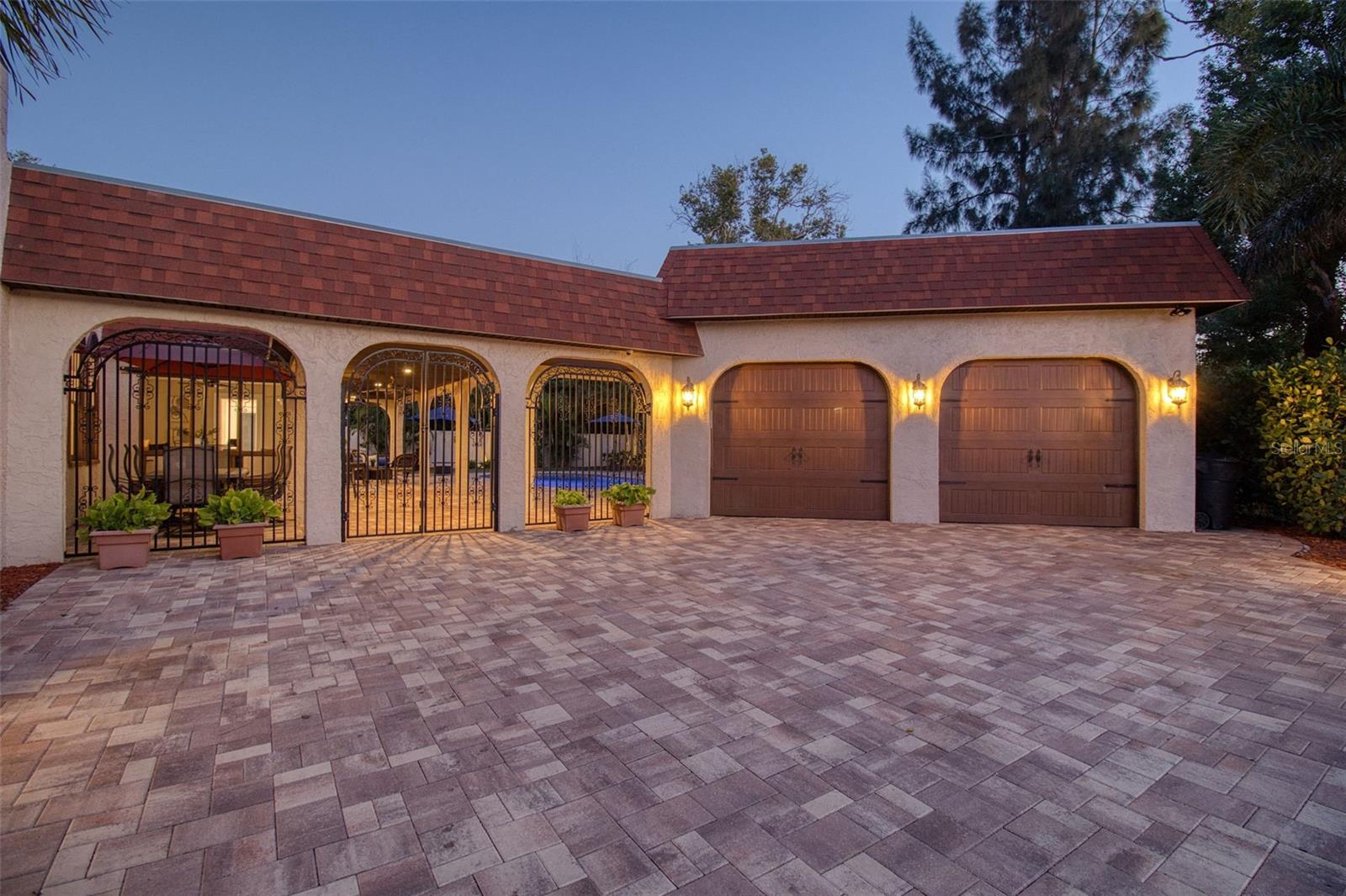 Image 42 of 56 For 2037 Broadway