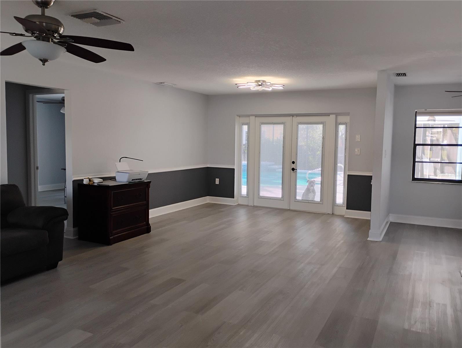 Image 3 of 68 For 2256 Colonial Boulevard W