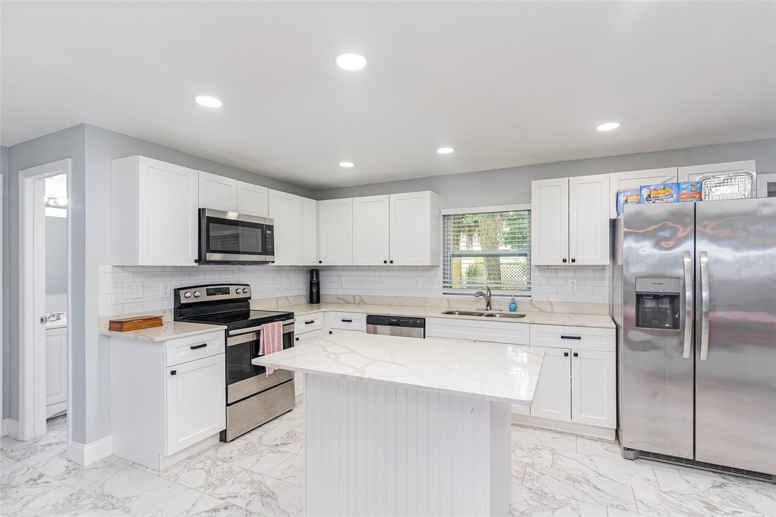 Image 12 of 34 For 2019 Barkley Avenue