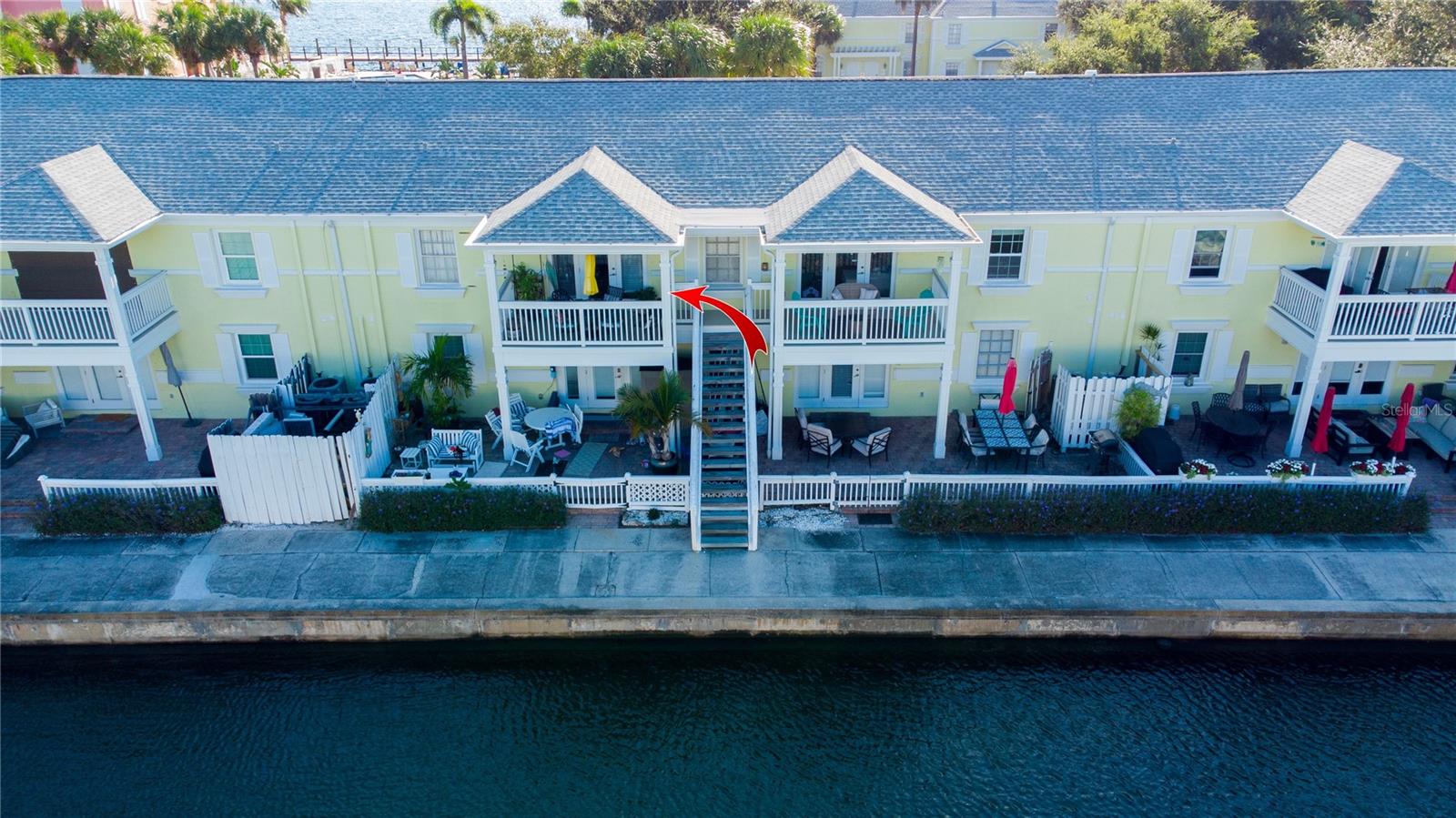 Image 18 of 39 For 5015 Coquina Key Drive Se F