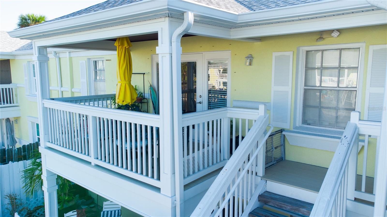 Image 21 of 39 For 5015 Coquina Key Drive Se F