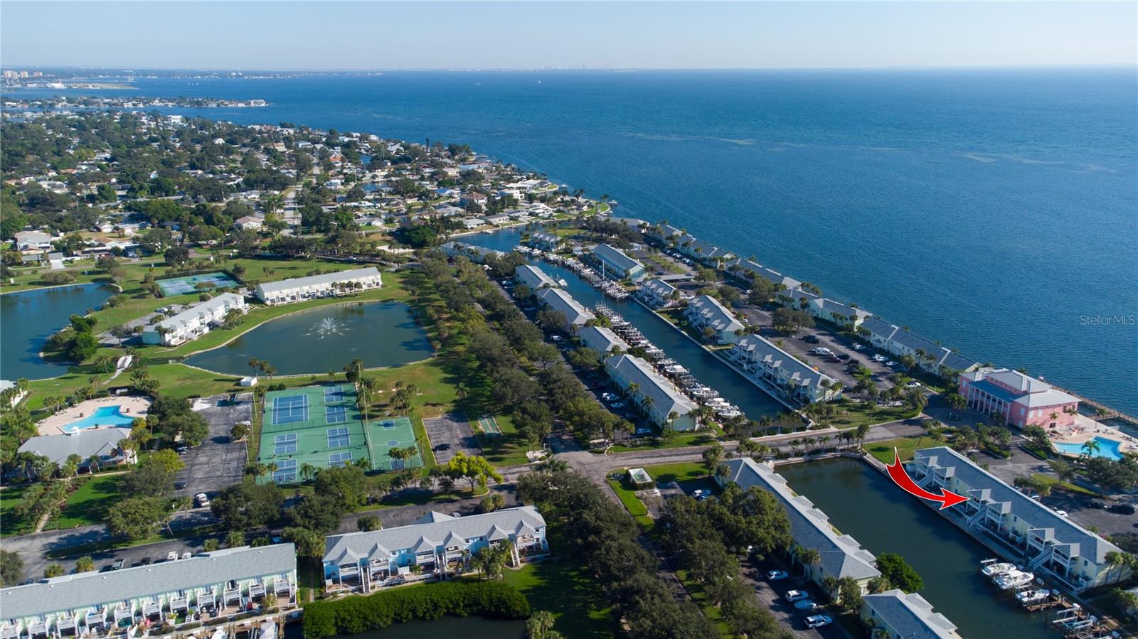 Image 26 of 39 For 5015 Coquina Key Drive Se F