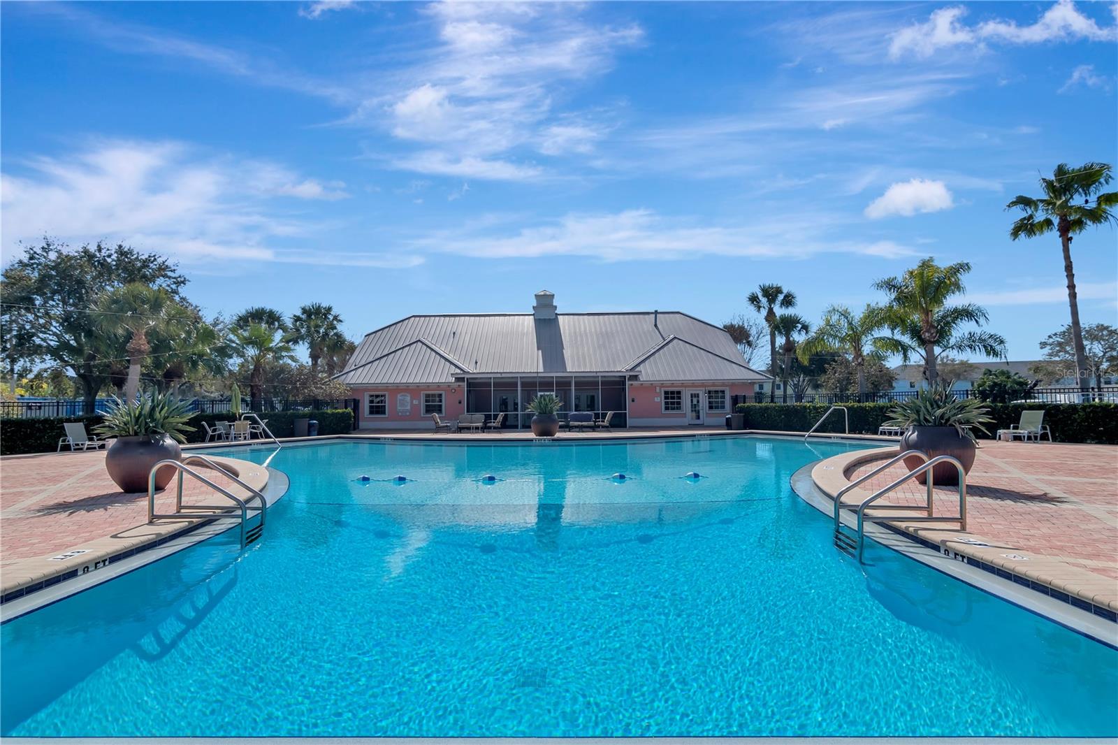 Image 32 of 39 For 5015 Coquina Key Drive Se F