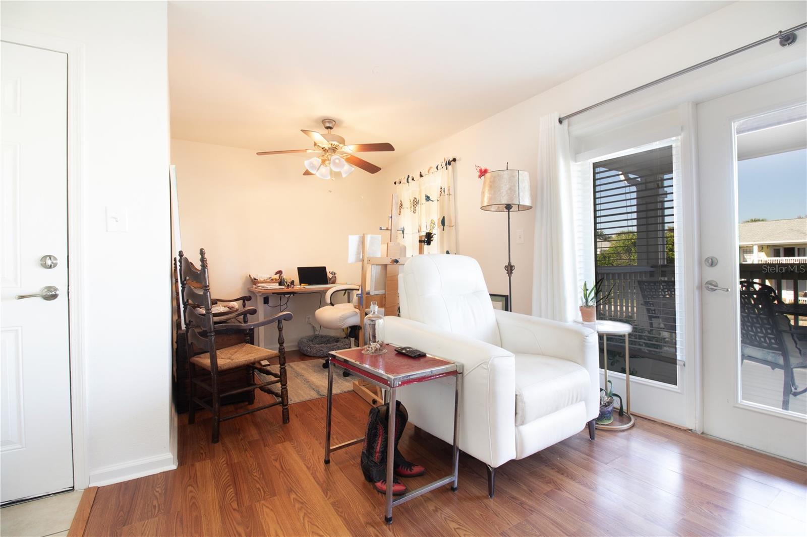 Image 6 of 39 For 5015 Coquina Key Drive Se F