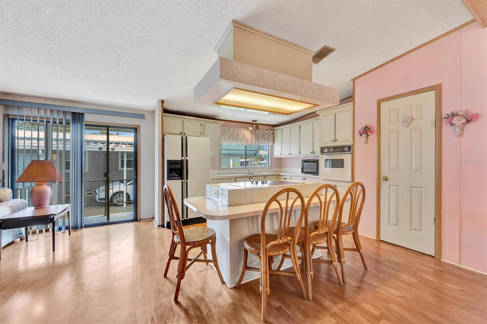 Image 11 of 44 For 236 Saint Thomas Circle