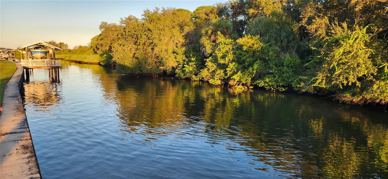 Image 2 of 44 For 236 Saint Thomas Circle