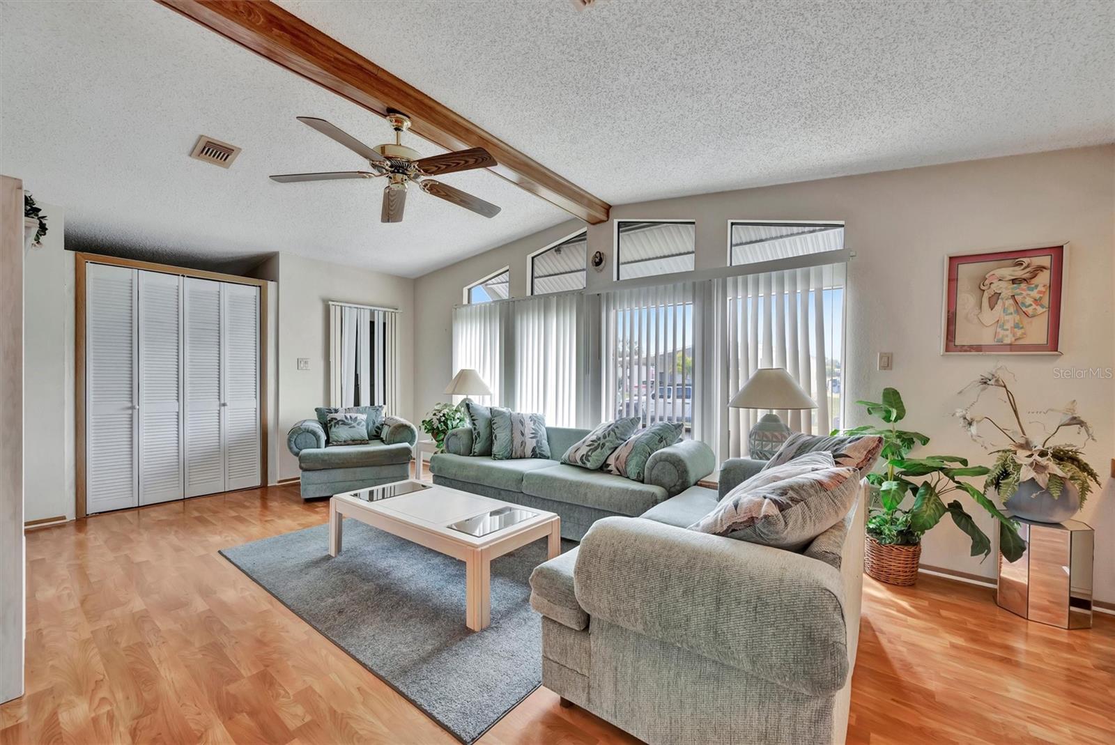 Image 22 of 44 For 236 Saint Thomas Circle