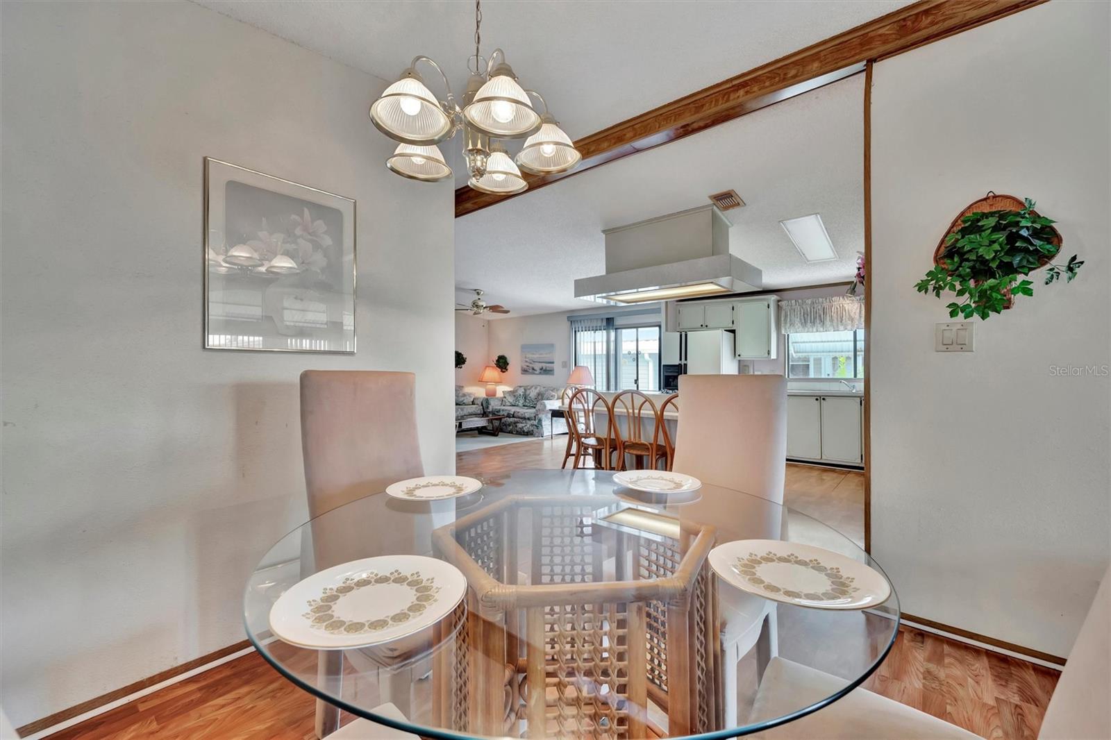 Image 23 of 44 For 236 Saint Thomas Circle