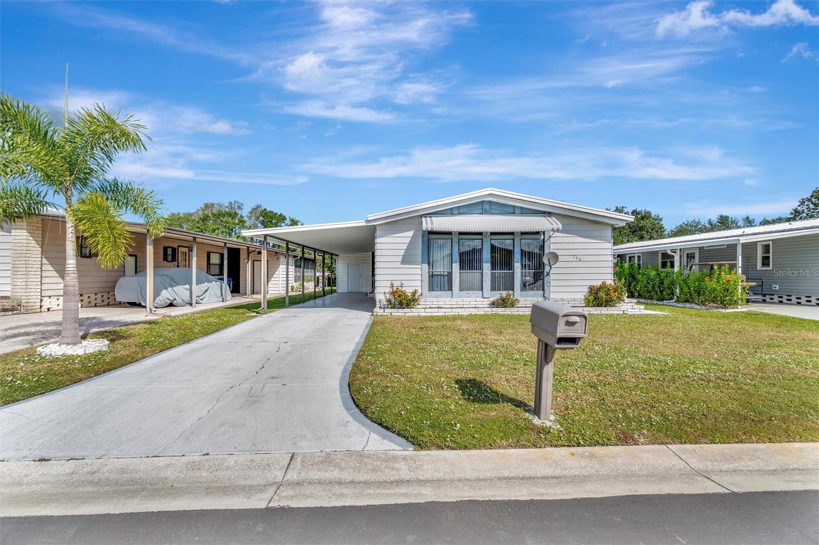 Image 37 of 44 For 236 Saint Thomas Circle