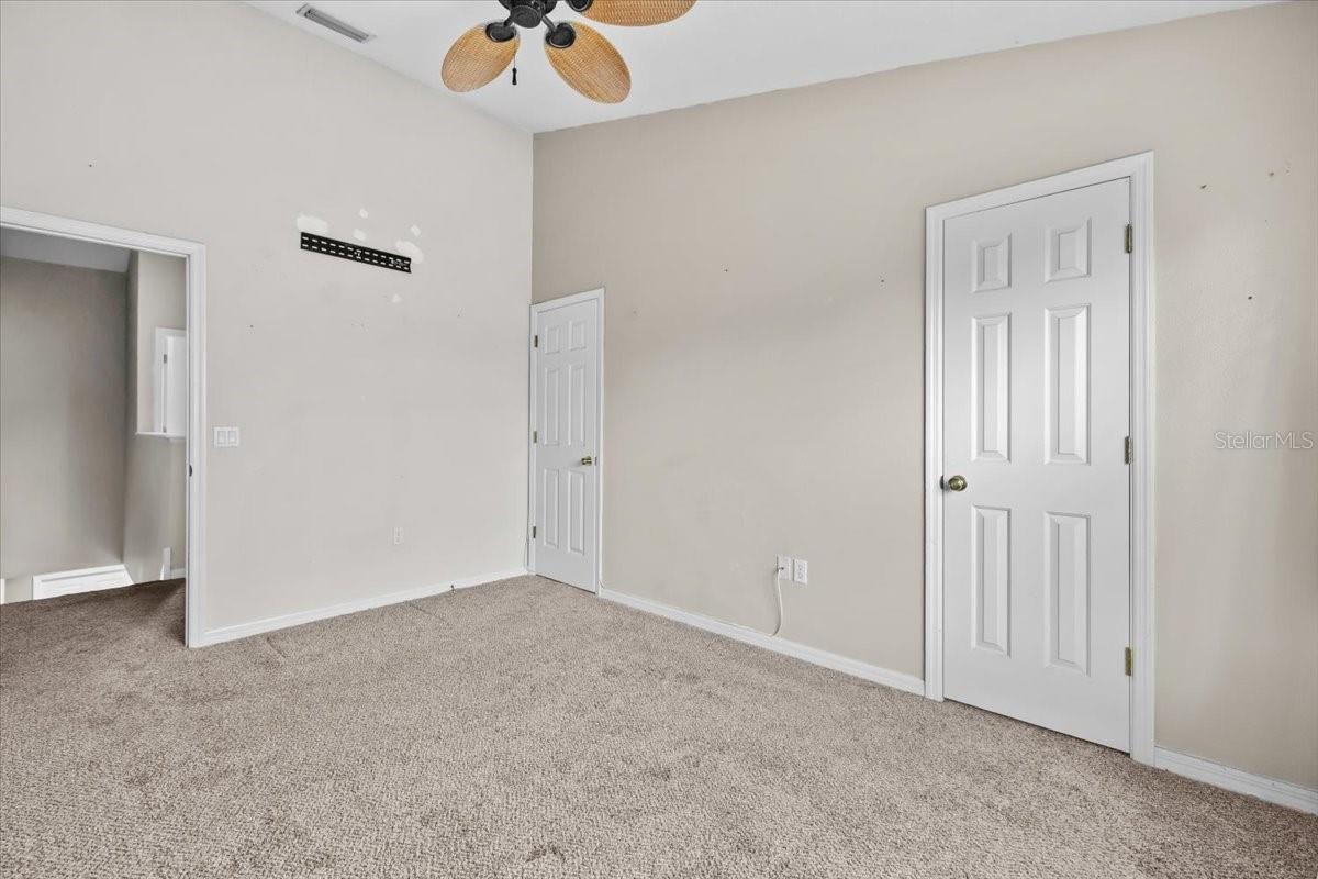 Image 18 of 27 For 13905 Abbey Lane