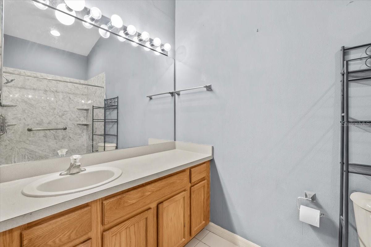 Image 20 of 27 For 13905 Abbey Lane