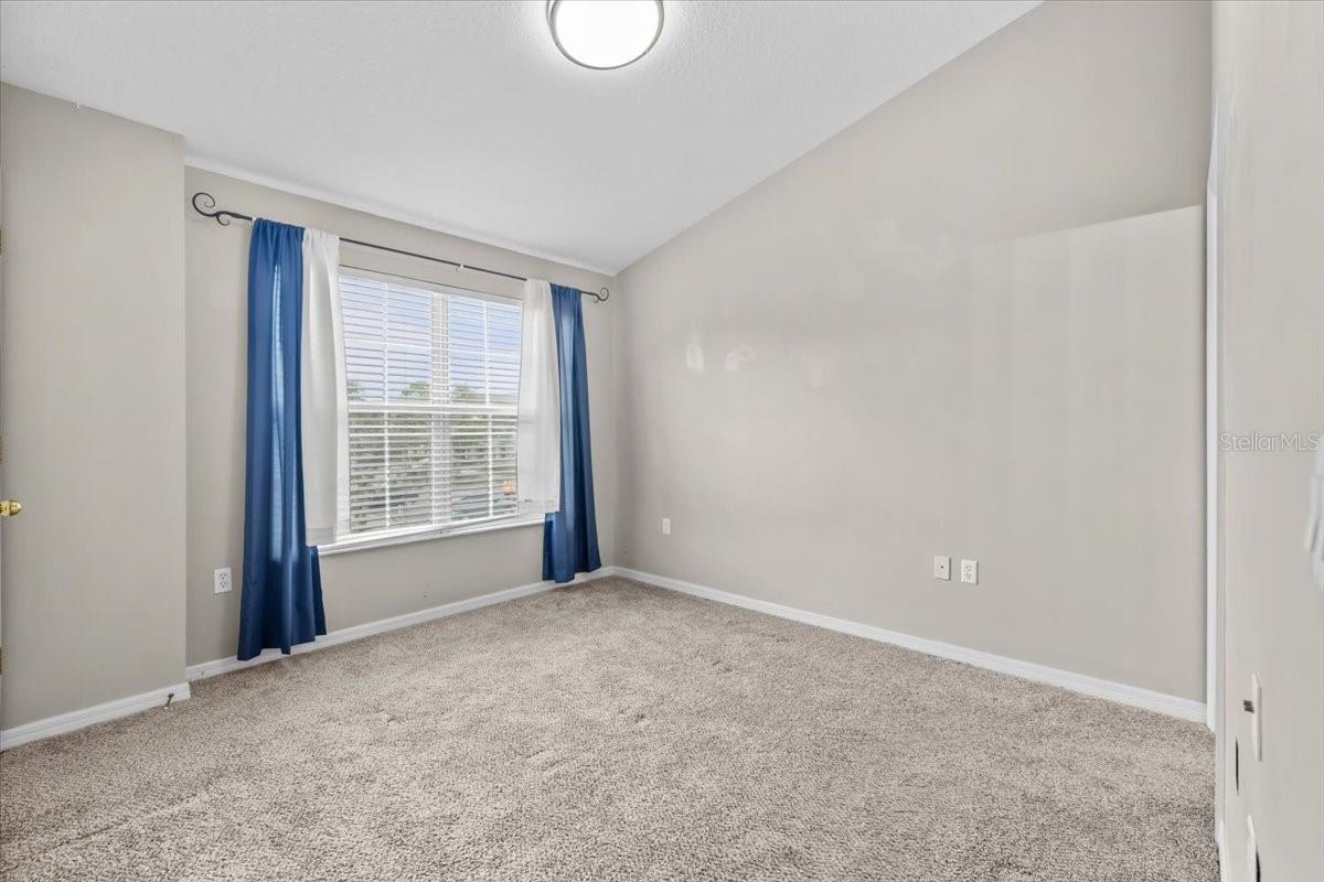 Image 23 of 27 For 13905 Abbey Lane