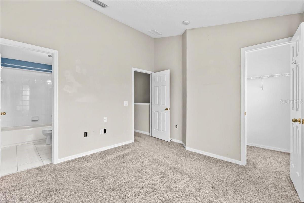 Image 25 of 27 For 13905 Abbey Lane