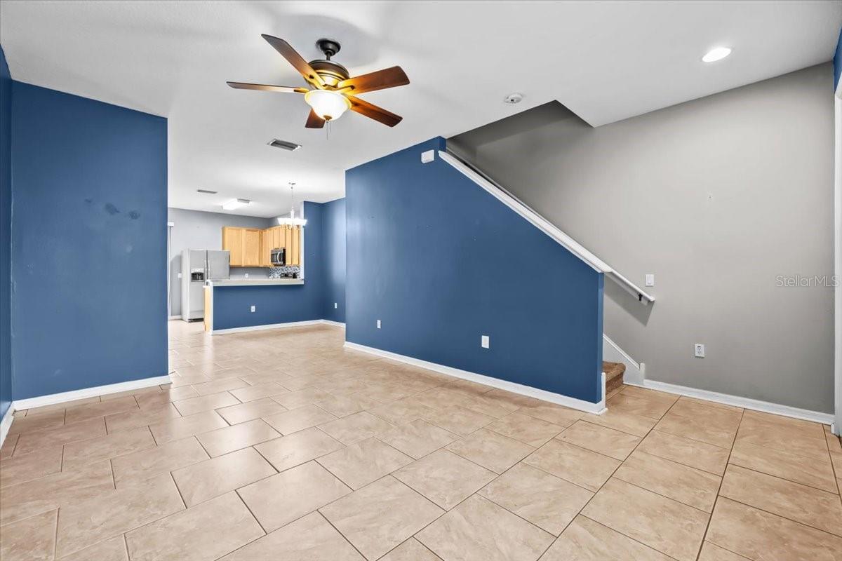 Image 5 of 27 For 13905 Abbey Lane