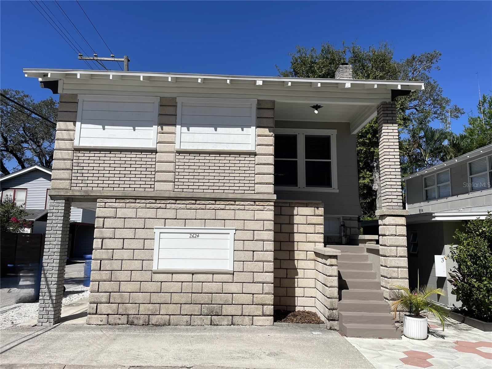 Details for 2624 12th Street N 4, ST PETERSBURG, FL 33704