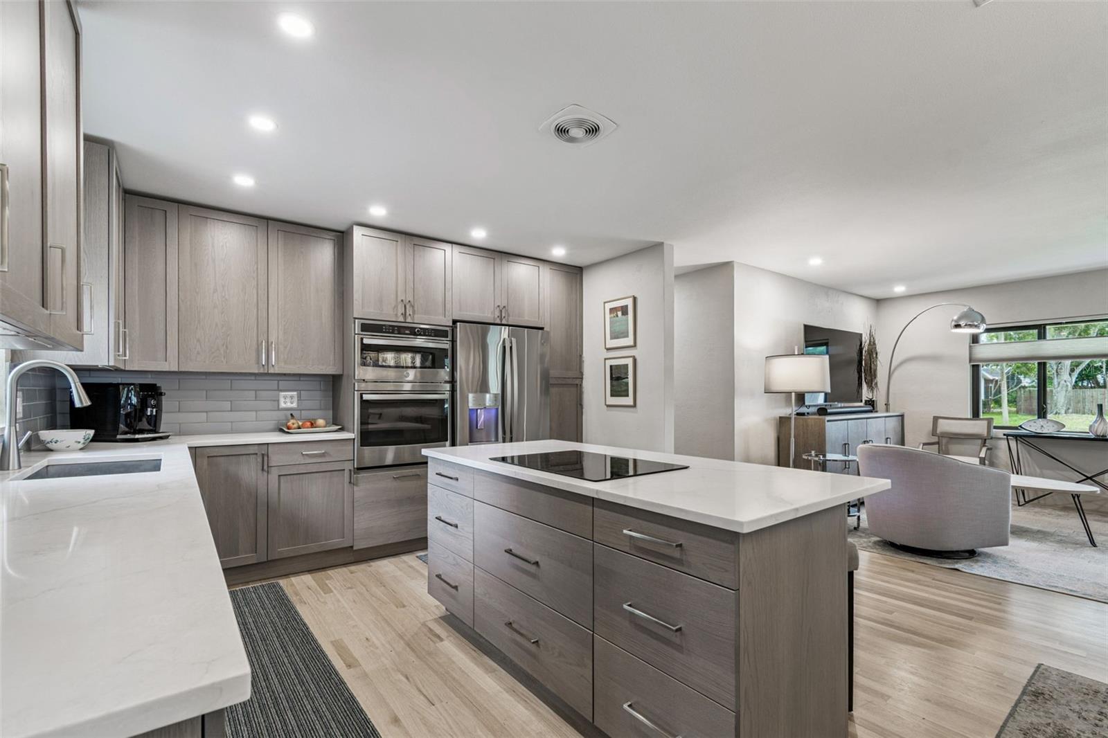 Image 14 of 37 For 521 50th Avenue S
