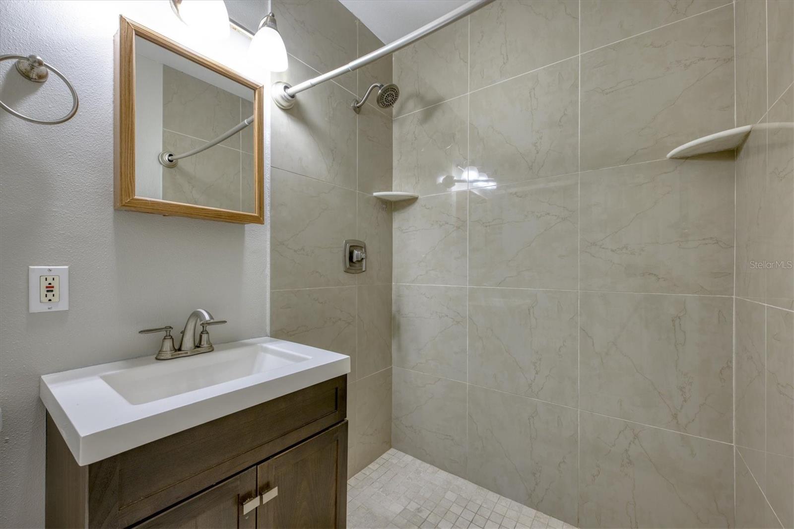 Image 20 of 46 For 3815 1st Avenue N