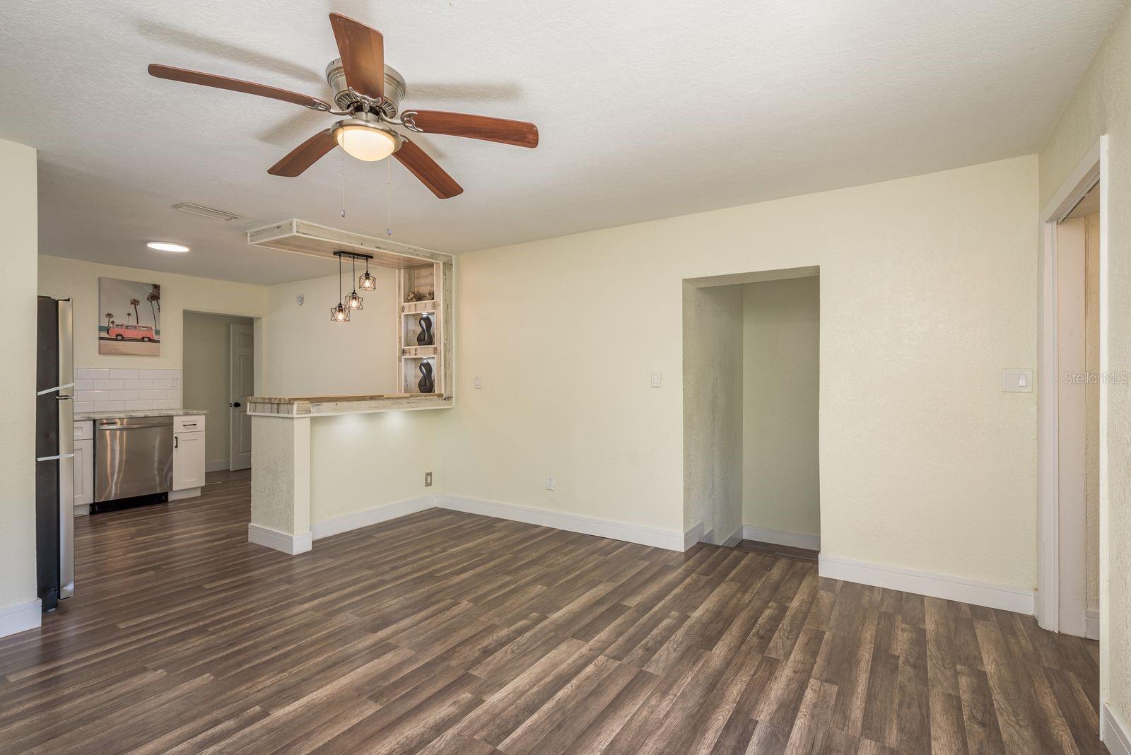Image 4 of 38 For 8423 Jackson Springs Road