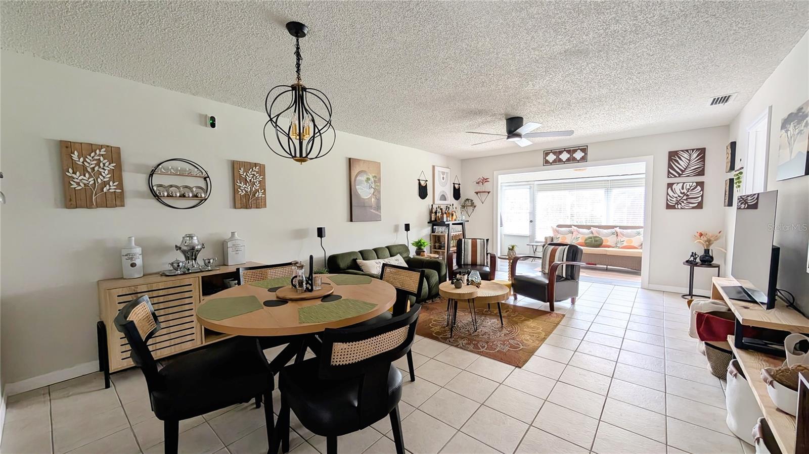 Image 13 of 37 For 9612 Midiron Court 0