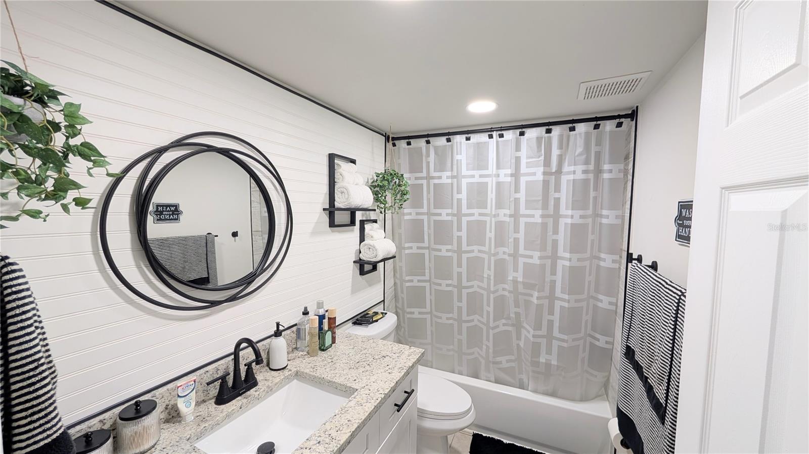 Image 24 of 37 For 9612 Midiron Court 0