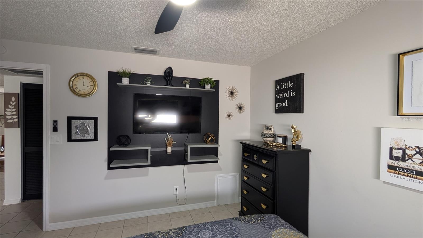 Image 30 of 37 For 9612 Midiron Court 0