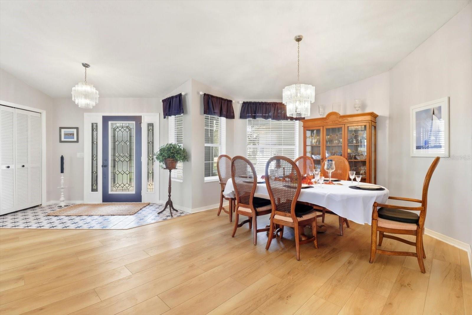 Image 9 of 48 For 11950 Waterway Drive