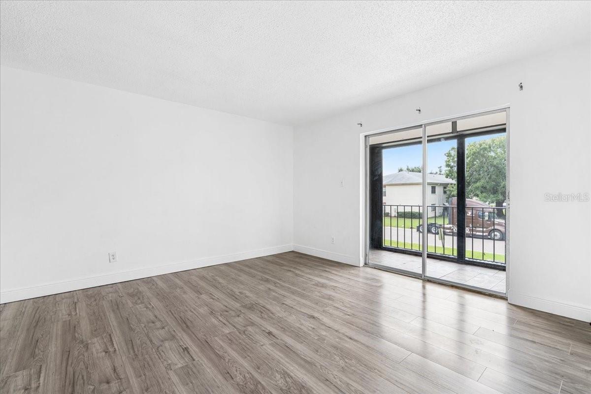 Image 3 of 22 For 1114 85th Terrace N D