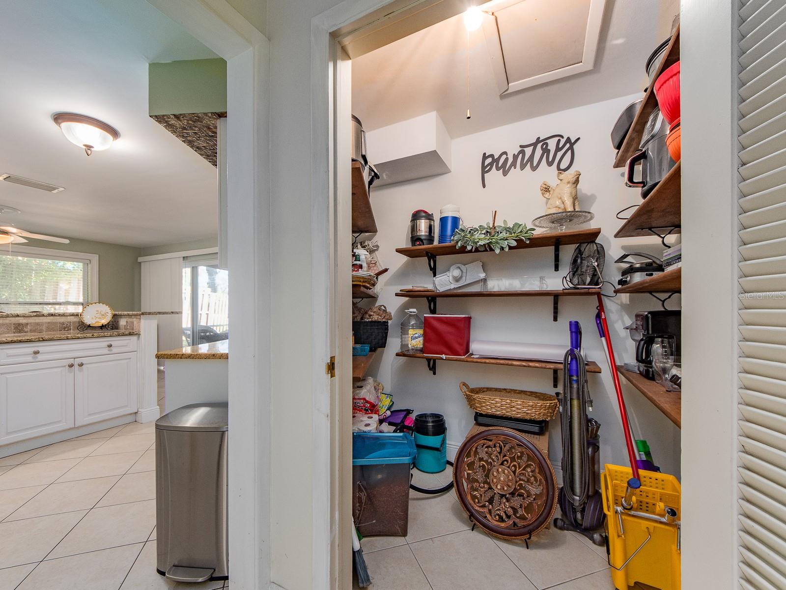 Image 16 of 37 For 3425 High Bluff Drive