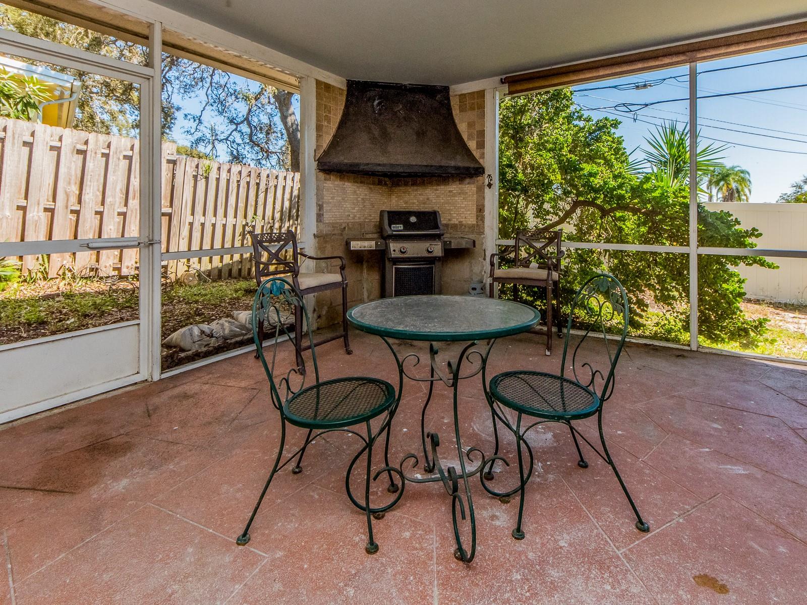 Image 31 of 37 For 3425 High Bluff Drive