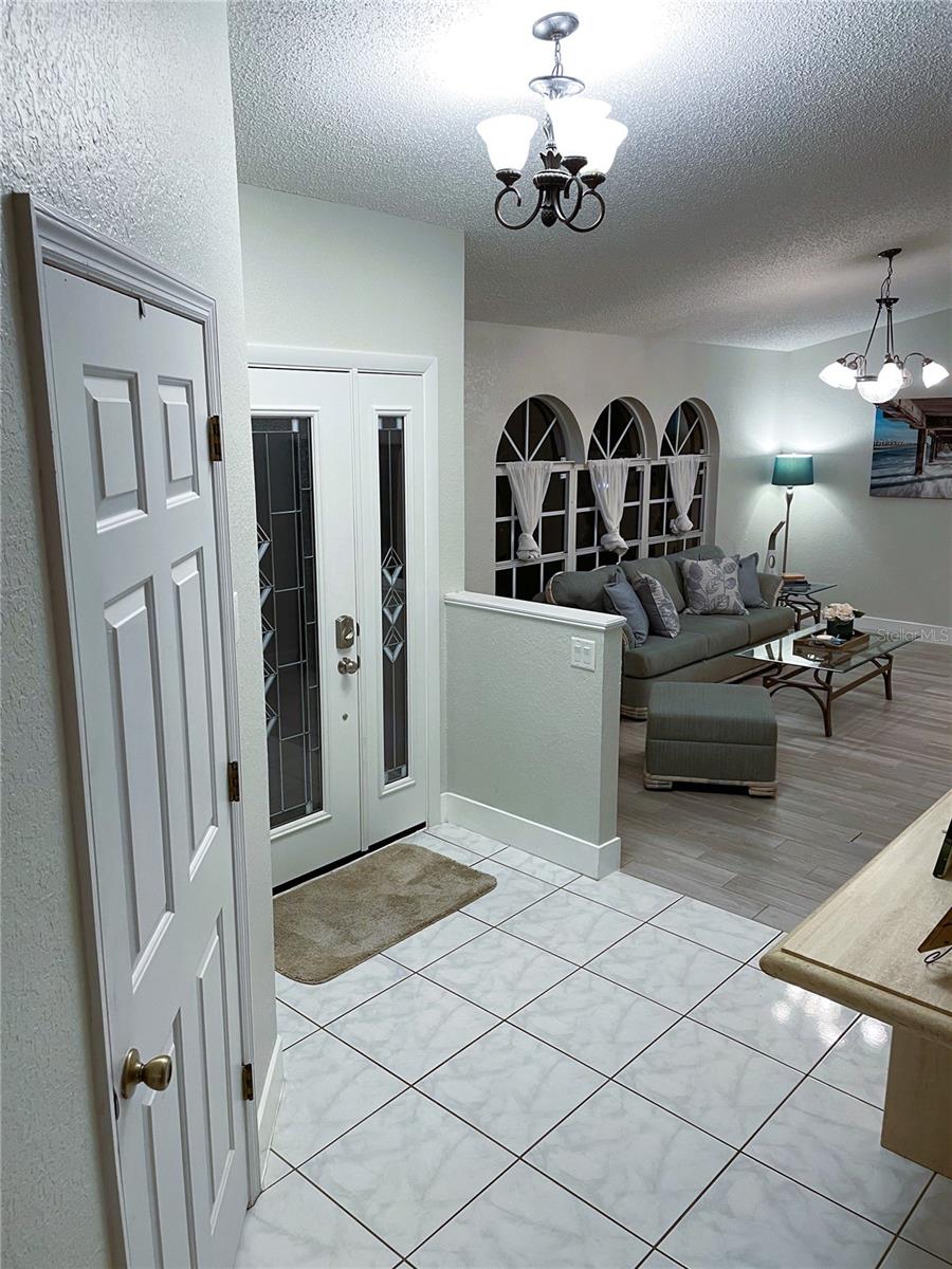 Image 3 of 37 For 2571 Running Oak Court